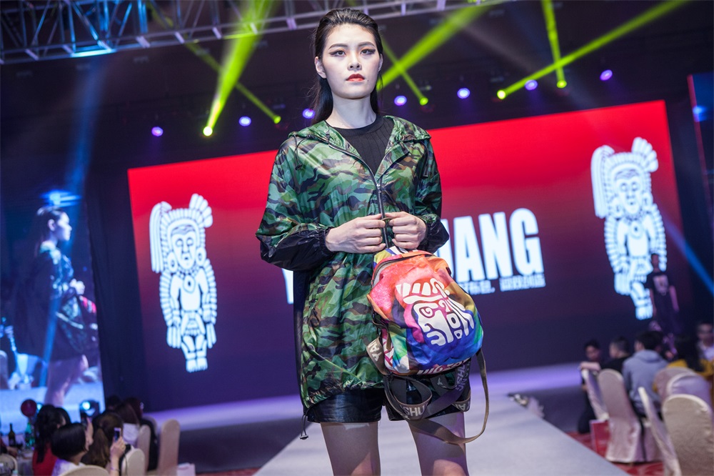 &#21916;&#21033;&#24471;&#40;&#20013;&#22269;&#41;